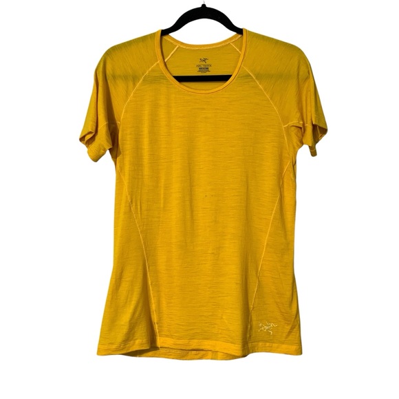 Arc'teryx Tops - ARC’TERYX | Women’s Lana SS Tee - Sz Medium